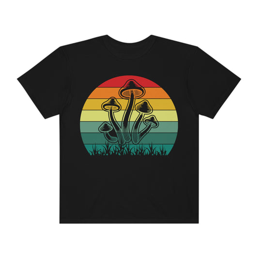 Retro mushrooms organic vegan Tshirt