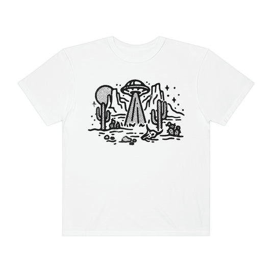 ﻿Retro Vintage UFO Alien Desert Tshirt