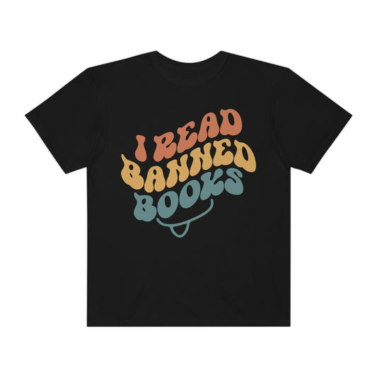 "I Read Banned Books" Retro Vintage Style Reading Tshirt