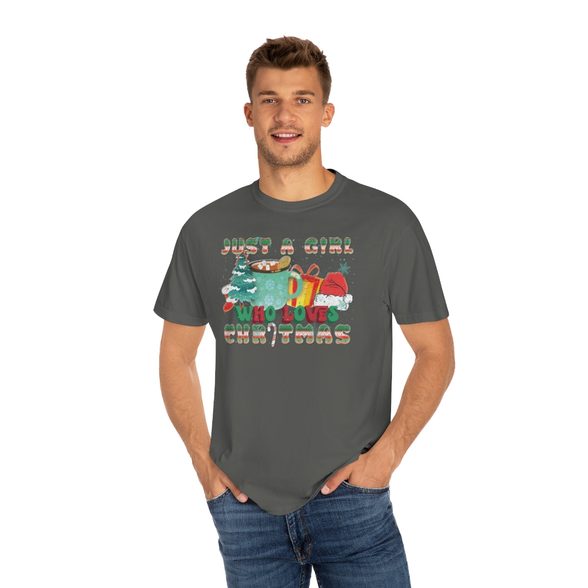 Just a Girl That Loves Christmas Retro Christmas Tshirt